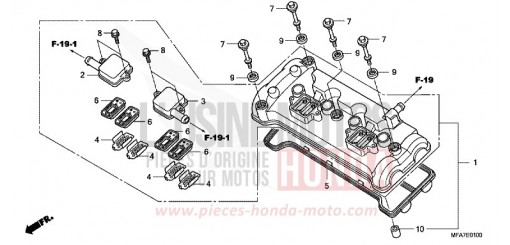 COUVERCLE DE CULASSE CBF10006 de 2006